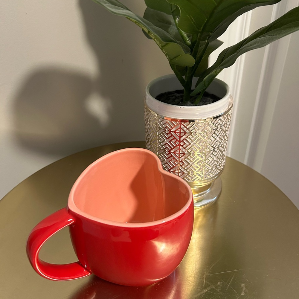 Pink and Red Valentine’s Day Oversized Heart Shaped Mug